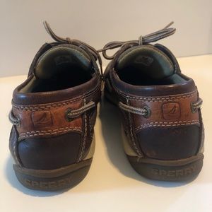 Sperry top sliders